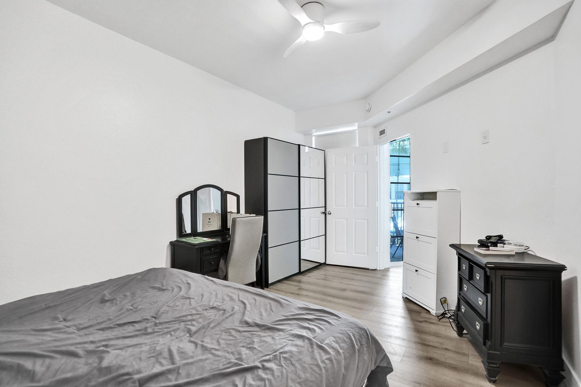 533 NE 3rd Avenue, Unit 205, Fort Lauderdale, FL 33301 Photo