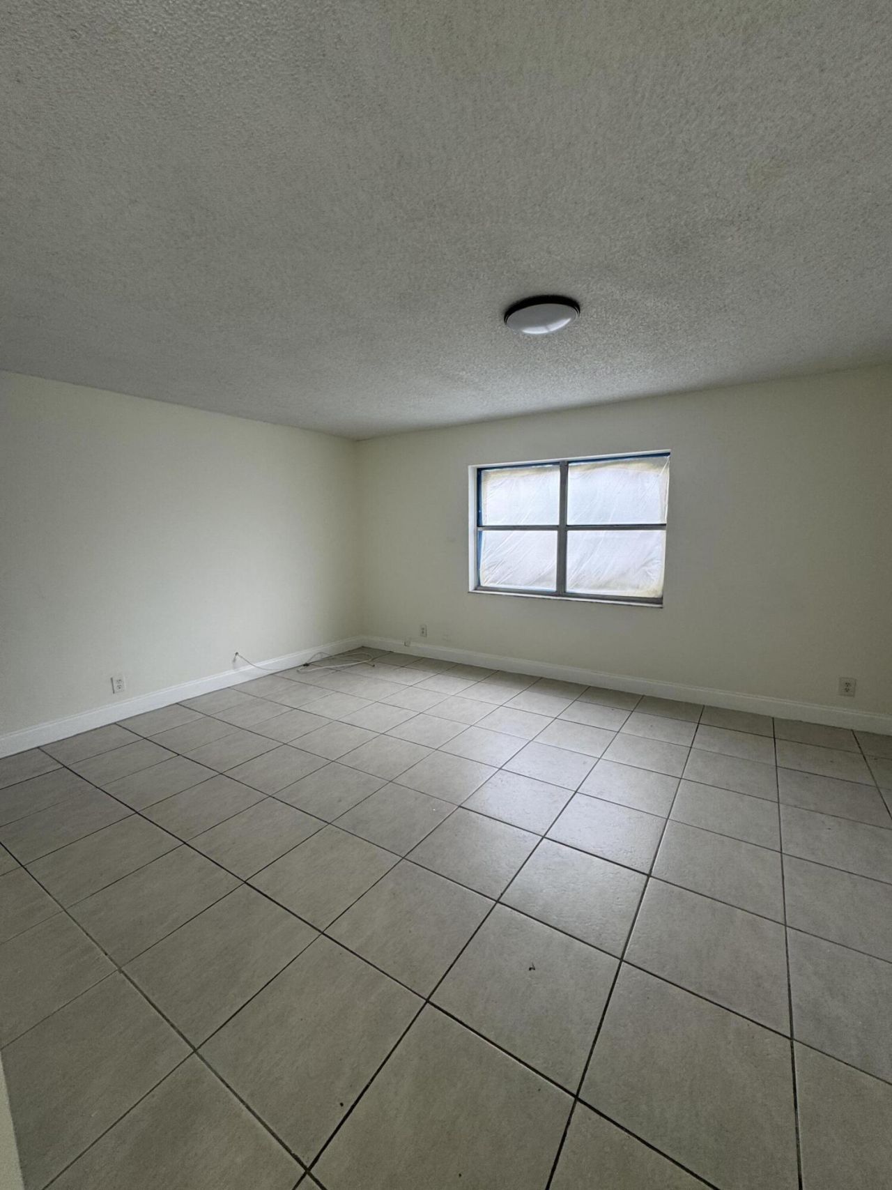 6300 S Falls Cir Drive, Unit 314, Lauderhill, FL 33319 Photo