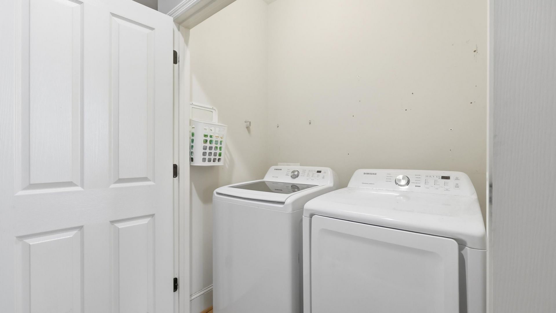 915 Ocean Pines Ct. Photo 19