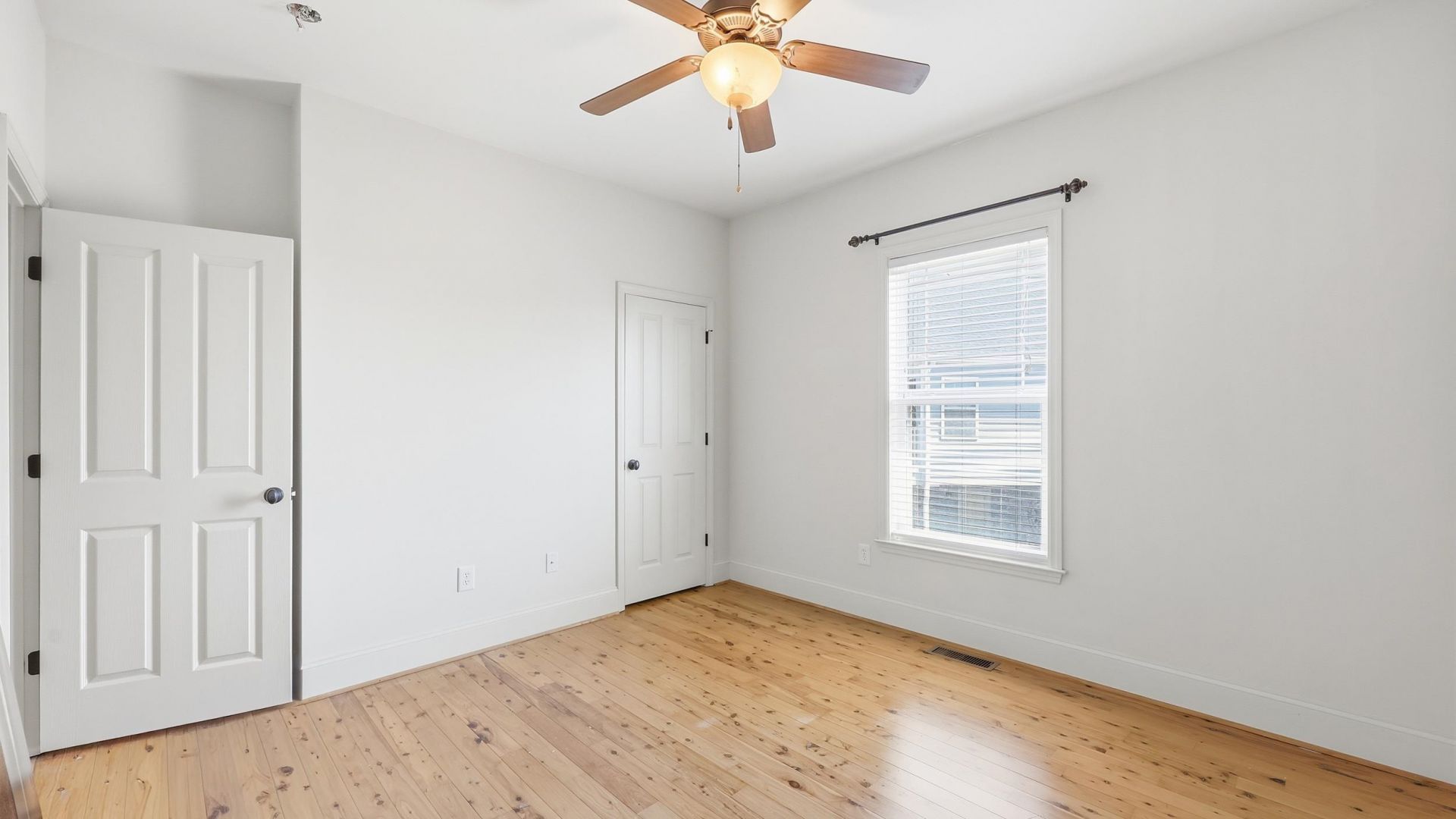 915 Ocean Pines Ct. Photo 30