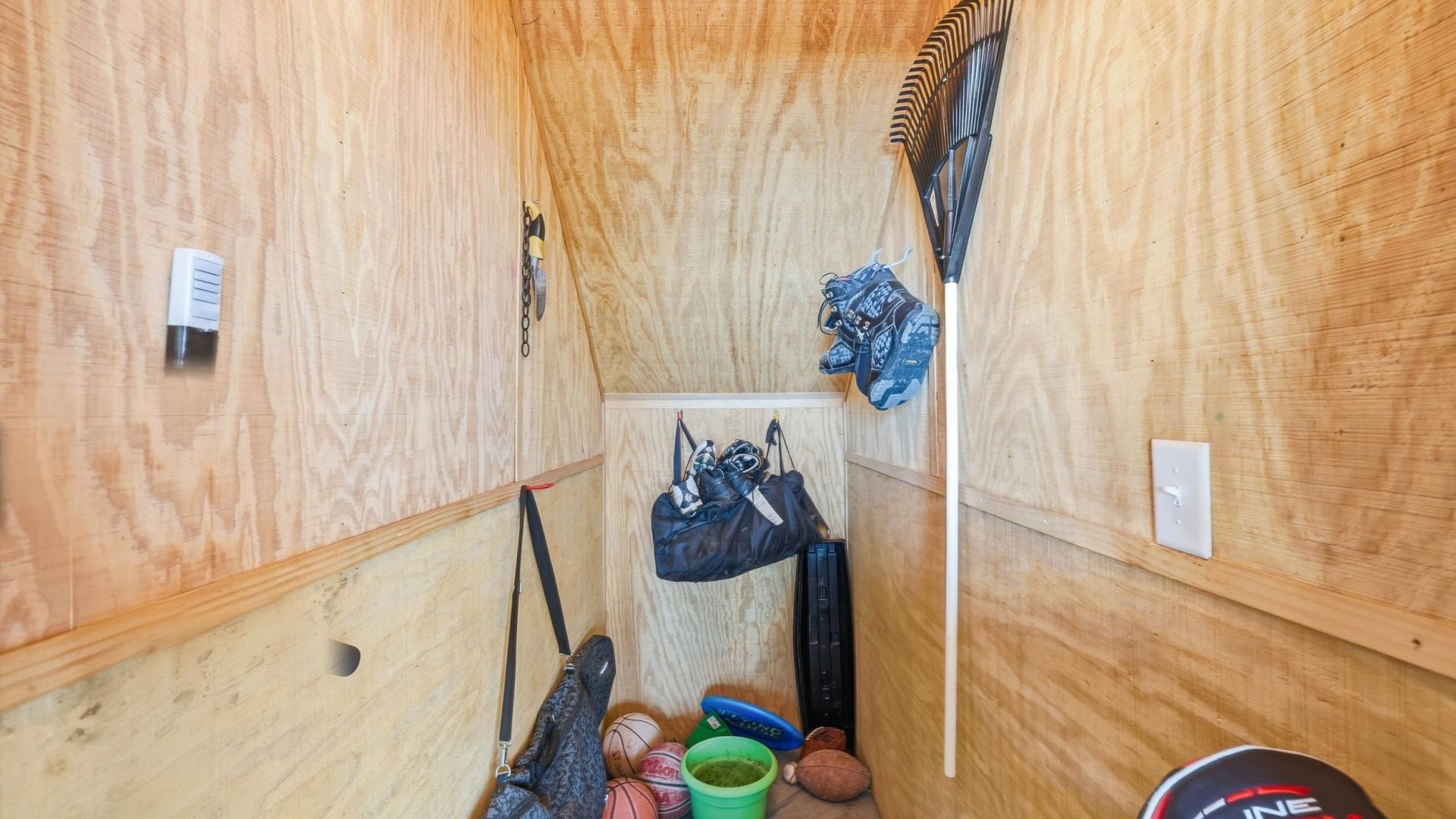 915 Ocean Pines Ct. Photo 42