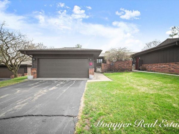 6204 Tahoe Drive SE, Grand Rapids, MI 49546