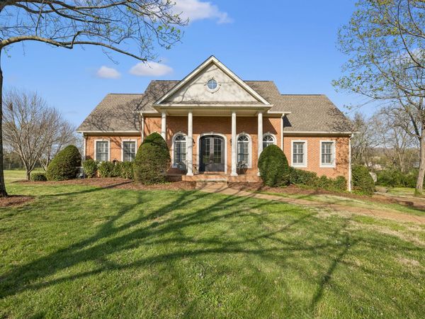 1521 Puryear Pl, Brentwood, TN 37027