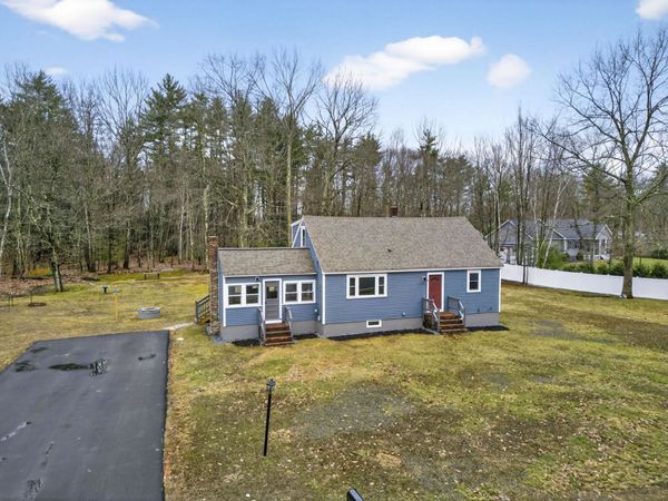 65 N River Road, Epping, NH 03042
