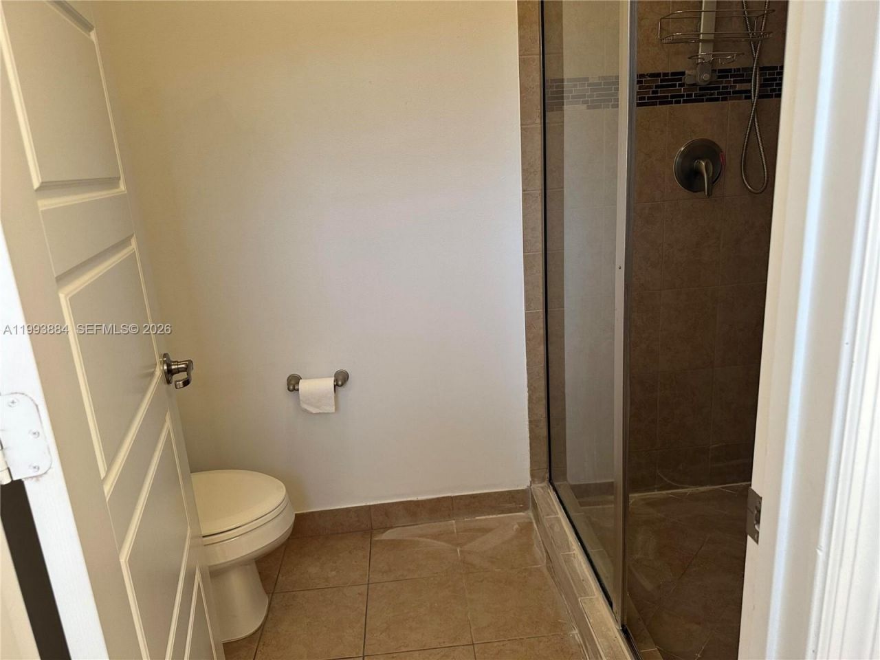 655 NE 193rd St, Miami, FL 33179 Photo