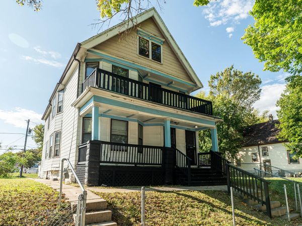 2857 N 34th St, Unit 2859, Milwaukee, WI 53210