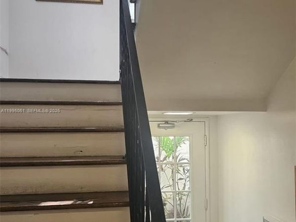 1616 Michigan Ave, Unit 11, Miami Beach, FL 33139