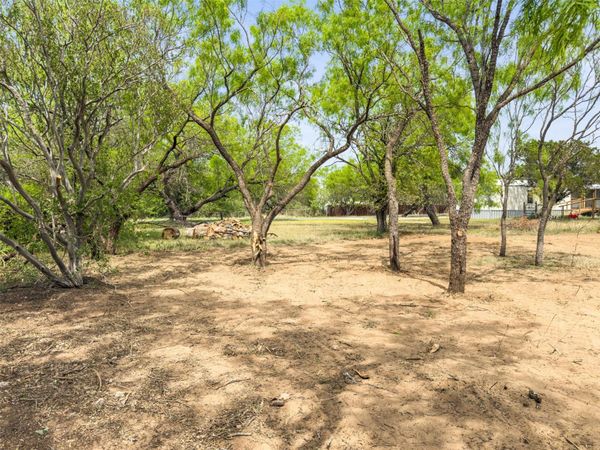 296 Seneca DR, Burnet, TX 78611