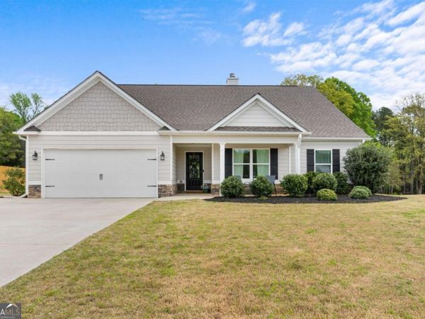 187 Loch Way, Eatonton, GA 31024