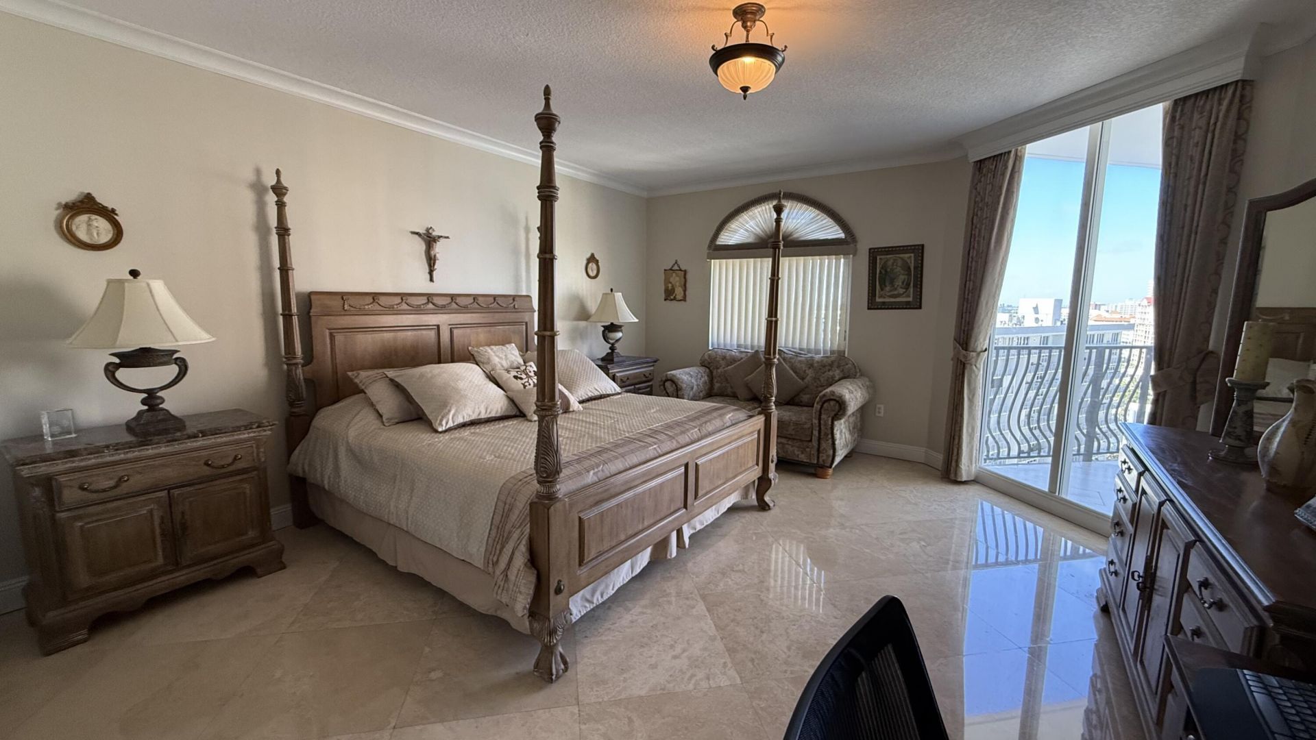 100 S Birch Road, Unit 1703f, Fort Lauderdale, FL 33316 Photo