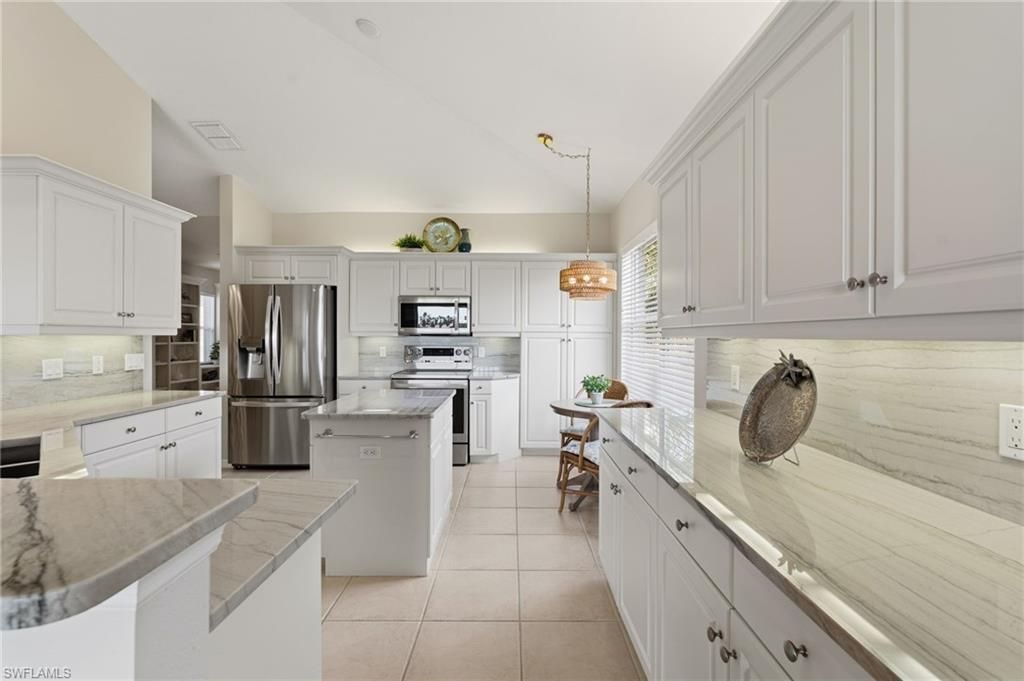 20050 Seagrove St, Unit 1705, Estero, FL 33928 Photo