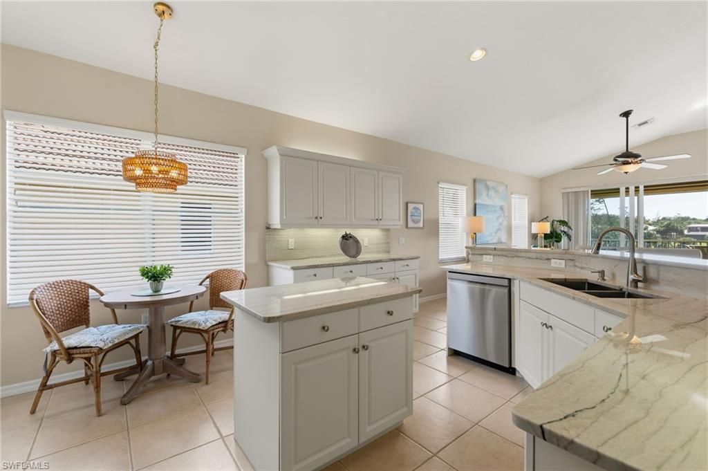 20050 Seagrove St, Unit 1705, Estero, FL 33928 Photo