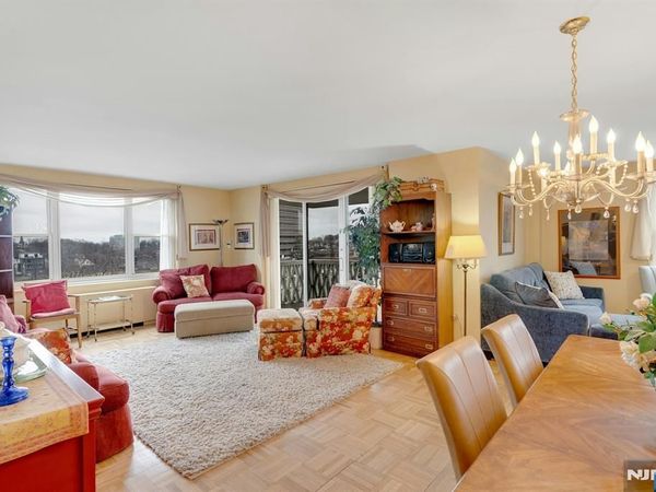 2000 Linwood Avenue 5A, Unit 5A, FORT LEE, NJ 07024