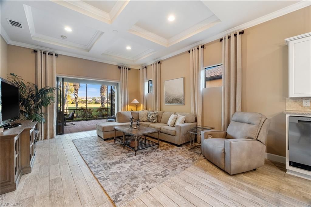 9418 Greyhawk Trl, Naples, FL 34120 Photo