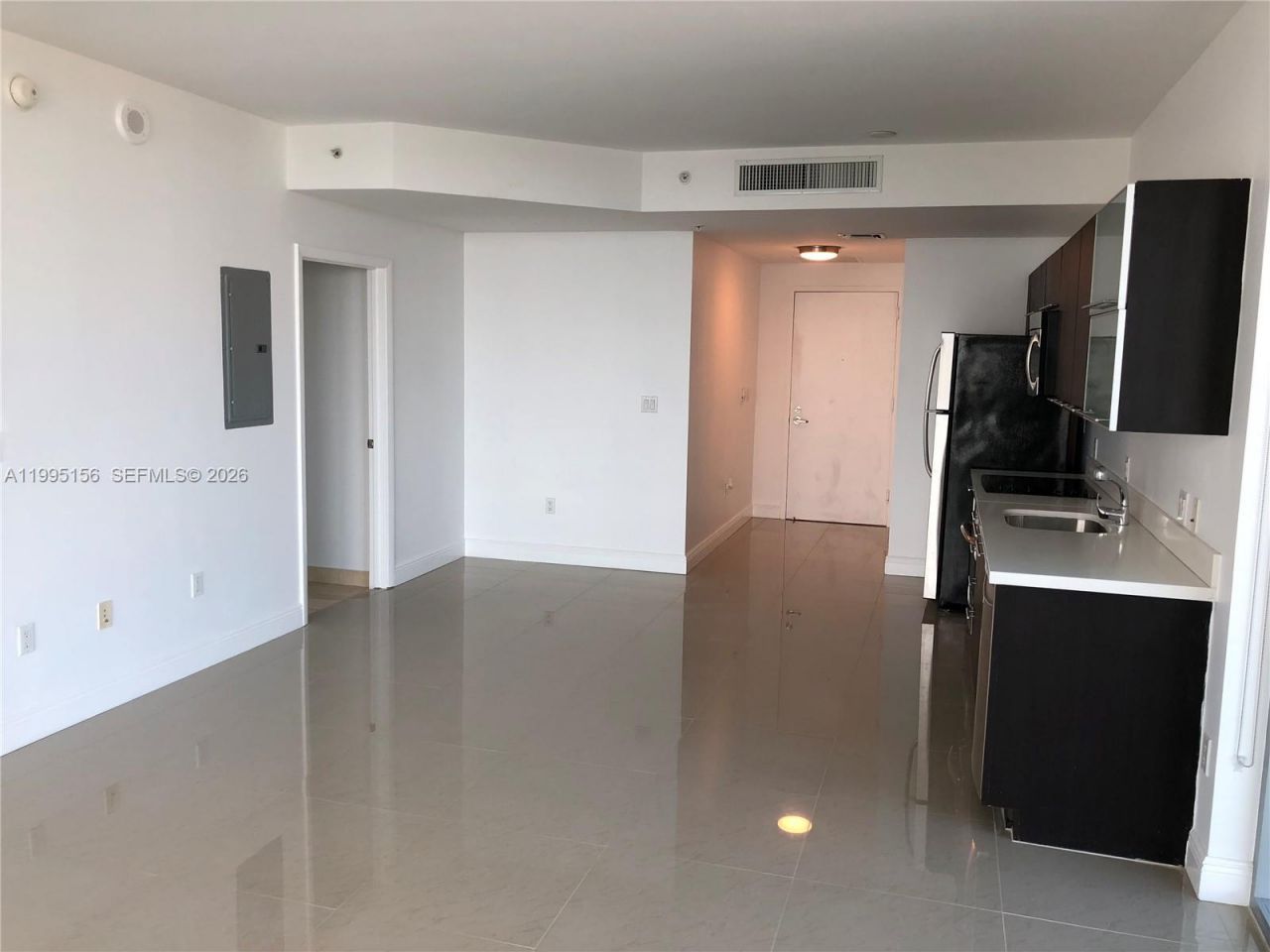 90 SW 3rd Street, Unit 2112, Miami, FL 33130 Photo