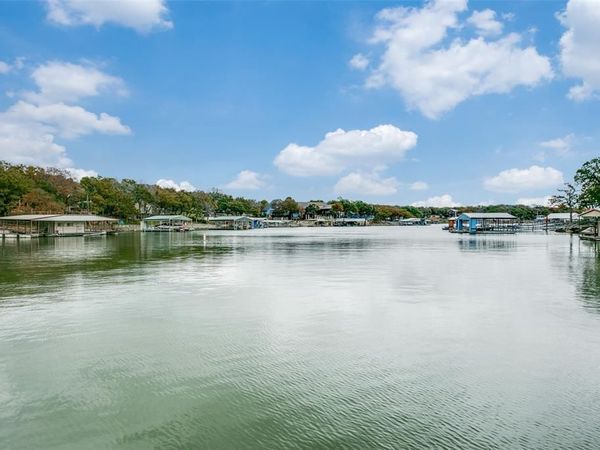 108 Three Forks Crossing, Chico, TX 76431