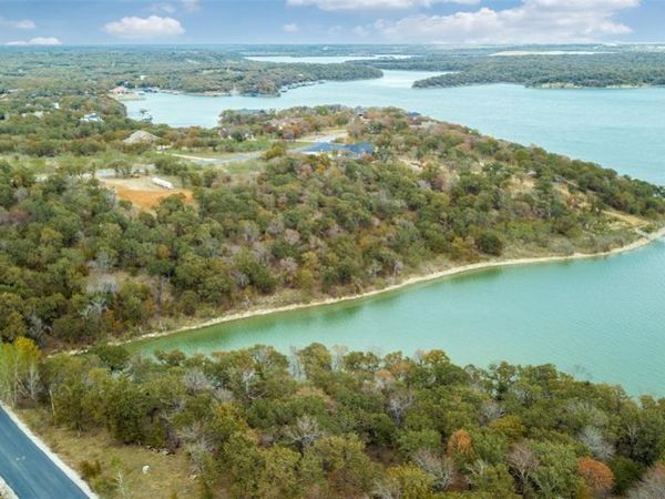 108 Three Forks Crossing, Chico, TX 76431