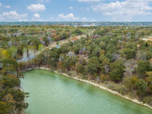 108 Three Forks Crossing, Chico, TX 76431