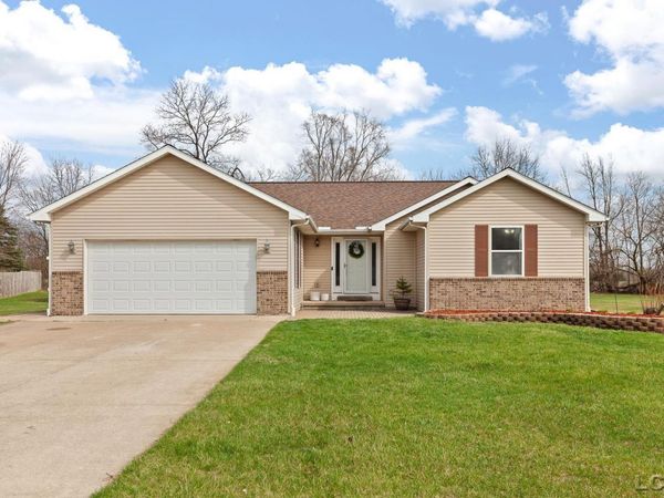 3160 Crabtree , Tecumseh, MI 49286