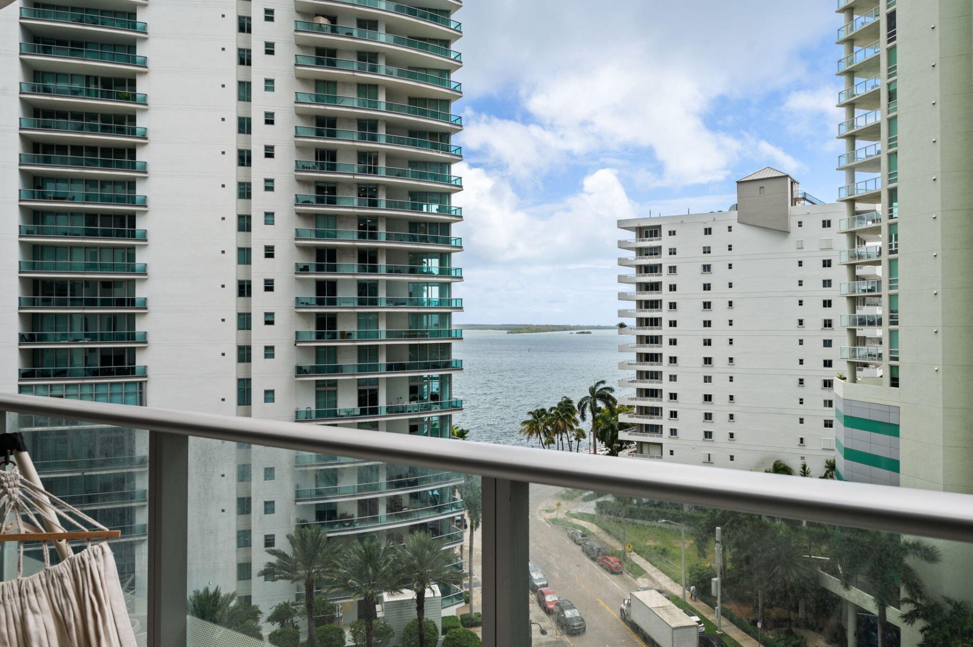 1300 Brickell Bay Drive, Unit 1005, Miami, FL 33131 Photo