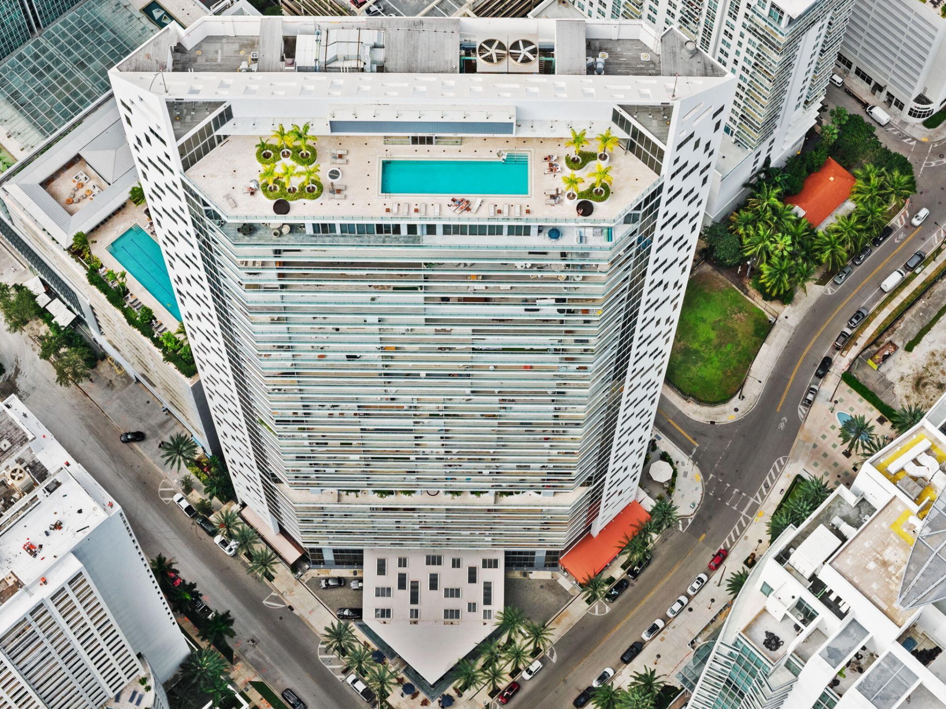 1300 Brickell Bay Drive, Unit 1005, Miami, FL 33131 Photo