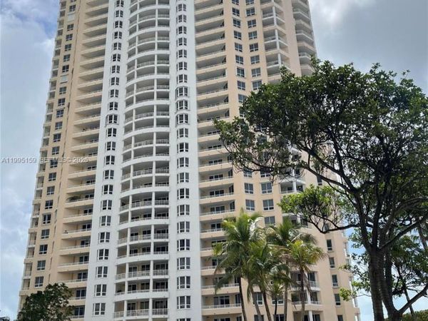 808 Brickell Key Dr, Unit 2002, Miami, FL 33131