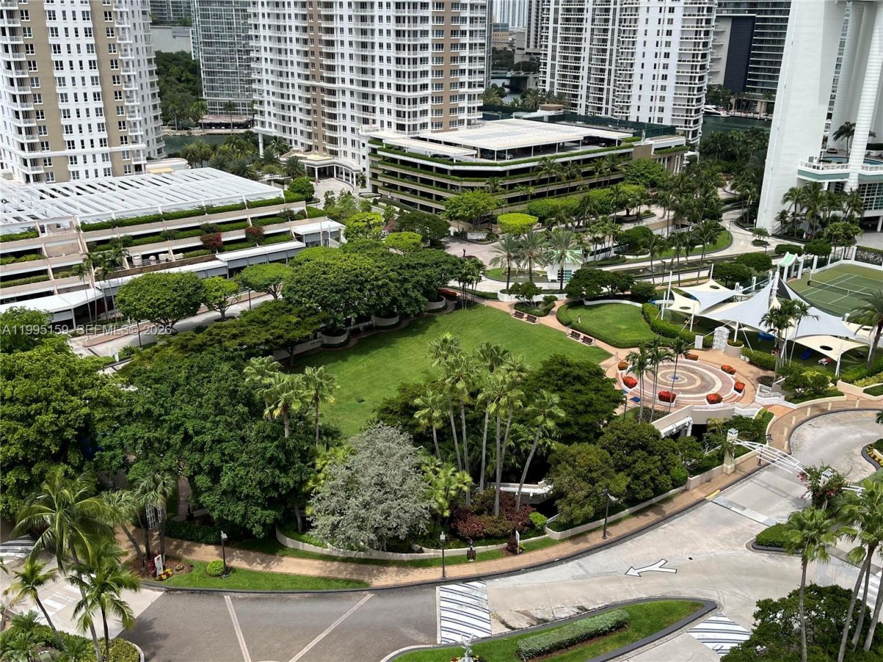 808 Brickell Key Dr, Unit 2002, Miami, FL 33131 Photo