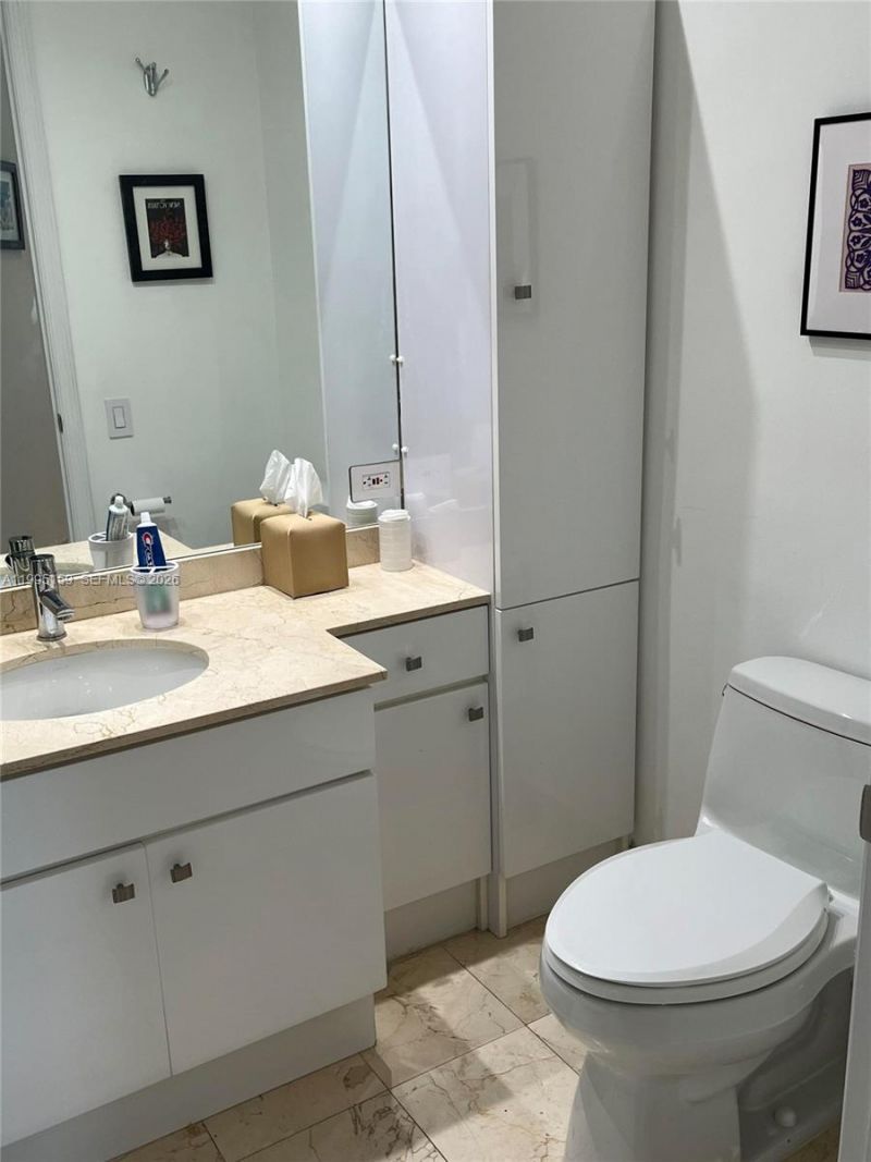 808 Brickell Key Dr, Unit 2002, Miami, FL 33131 Photo