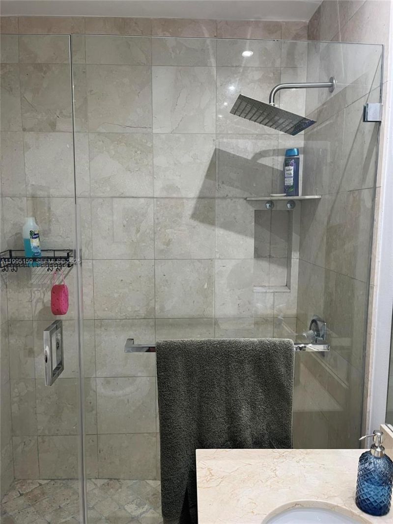 808 Brickell Key Dr, Unit 2002, Miami, FL 33131 Photo