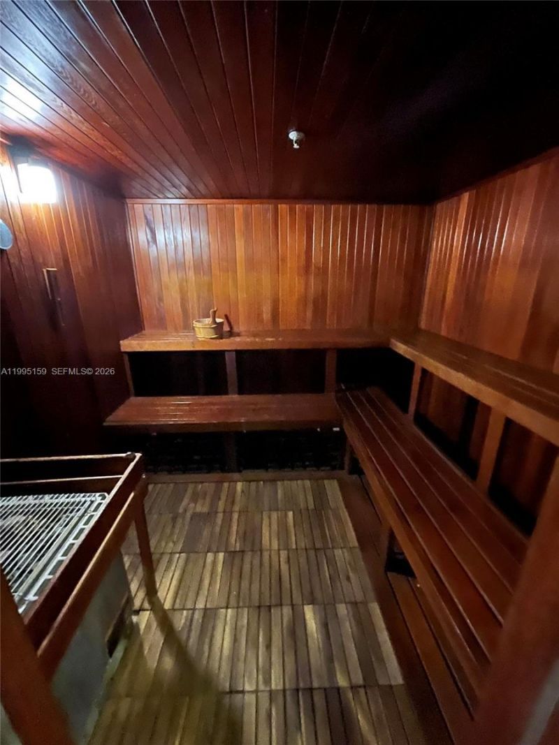 808 Brickell Key Dr, Unit 2002, Miami, FL 33131 Photo