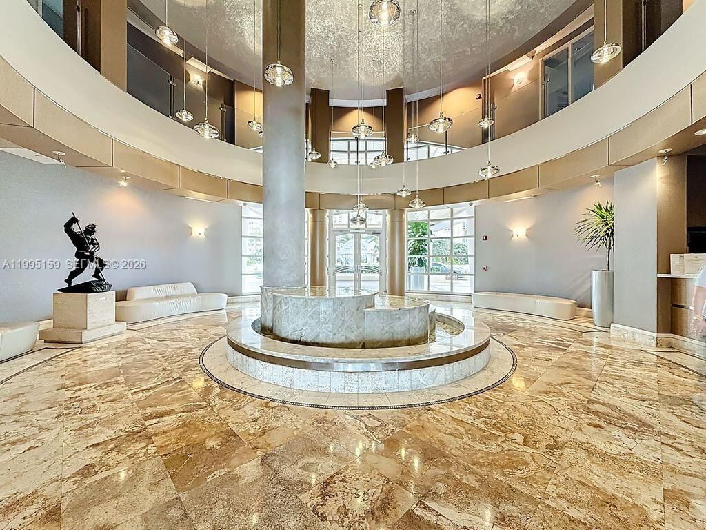 808 Brickell Key Dr, Unit 2002, Miami, FL 33131 Photo