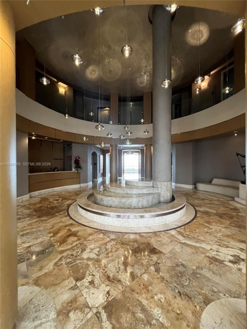 808 Brickell Key Dr, Unit 2002, Miami, FL 33131 Photo