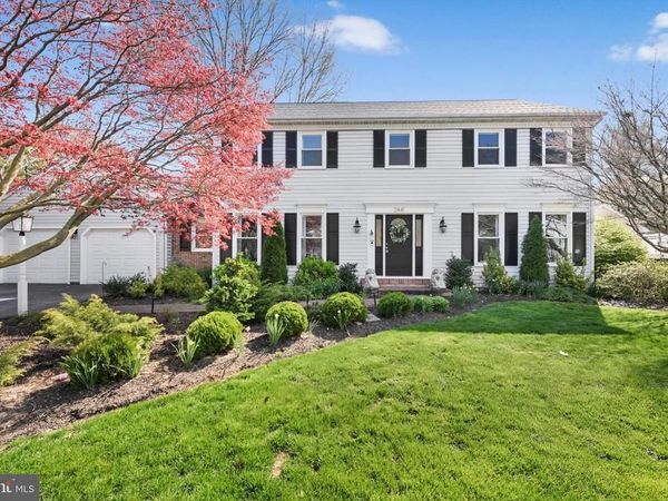 2441 FRUITVILLE PIKE, LANCASTER, PA 17601