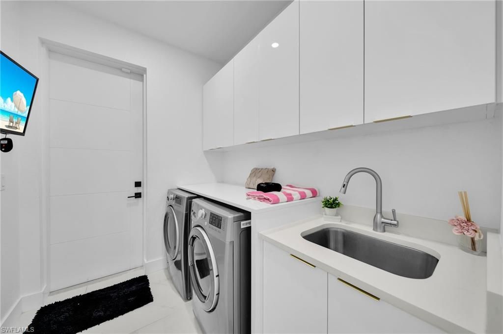 523 NW 16th Pl, Cape Coral, FL 33993 Photo