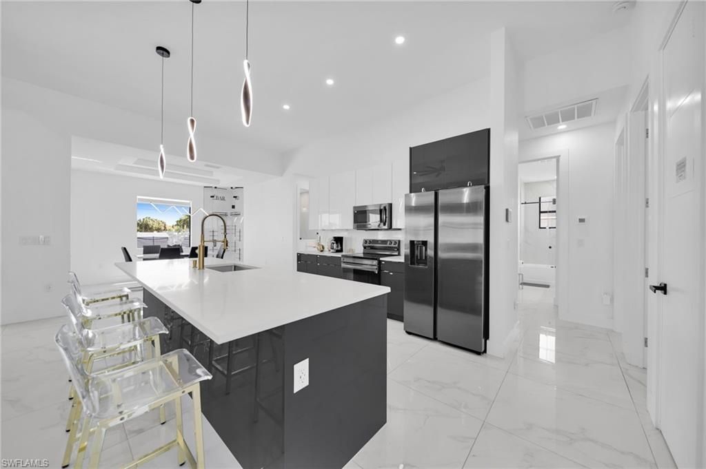 523 NW 16th Pl, Cape Coral, FL 33993 Photo