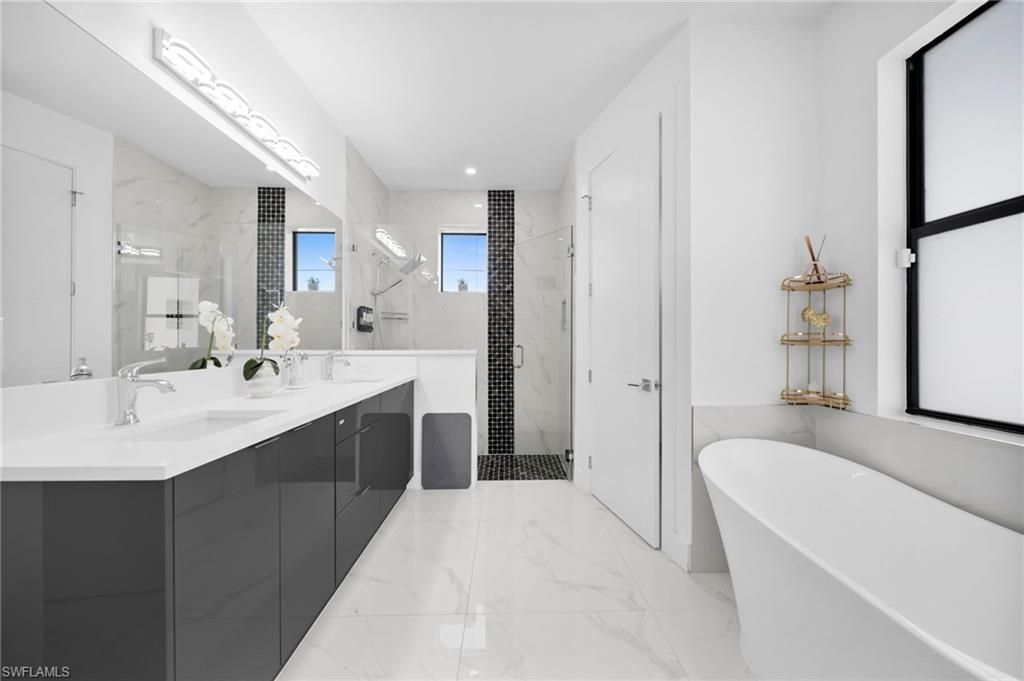 523 NW 16th Pl, Cape Coral, FL 33993 Photo