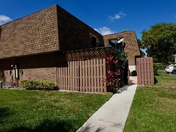 6183 NW 55th Lane, Unit 6183, Tamarac, FL 33319