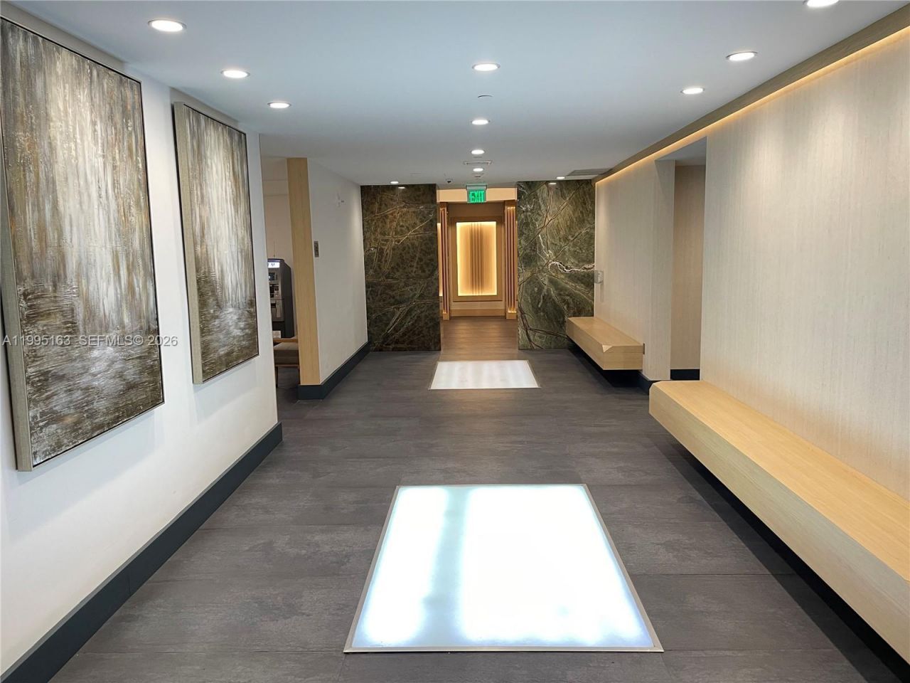 90 SW 3rd Street, Unit 1809, Miami, FL 33130 Photo