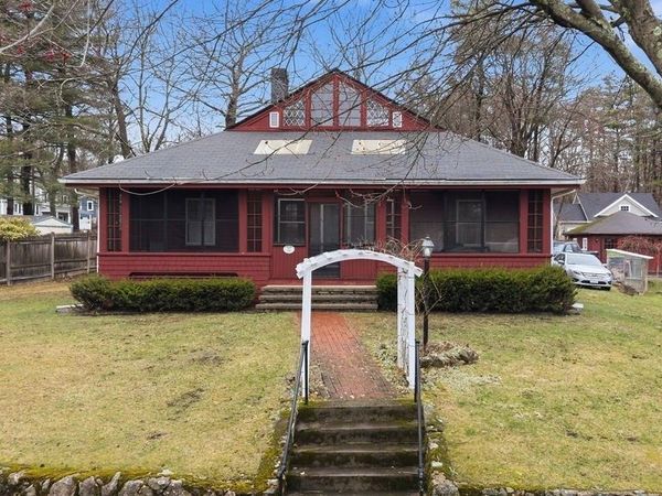 53 Dean St, Westwood, MA 02021