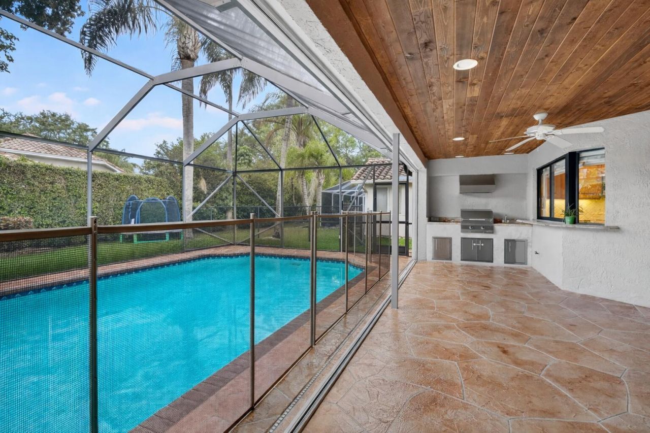 4944 NW 97th Drive, Coral Springs, FL 33076 Photo