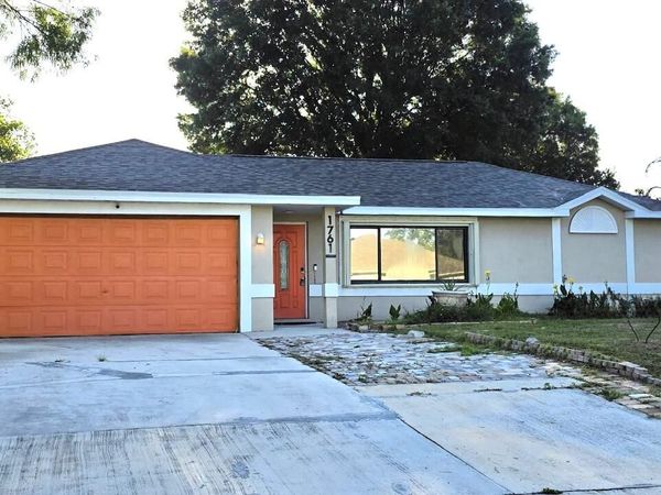 1761 SW Monterrey Lane, Port St. Lucie, FL 34953