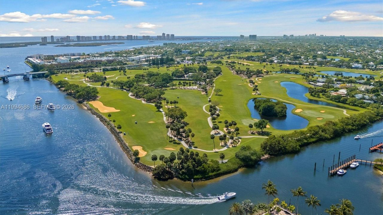 392 Golfview Rd , Unit A, North Palm Beach, FL 33408 Photo