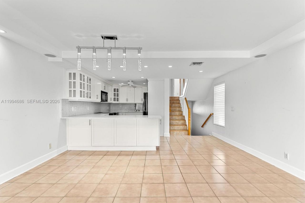 392 Golfview Rd , Unit A, North Palm Beach, FL 33408 Photo