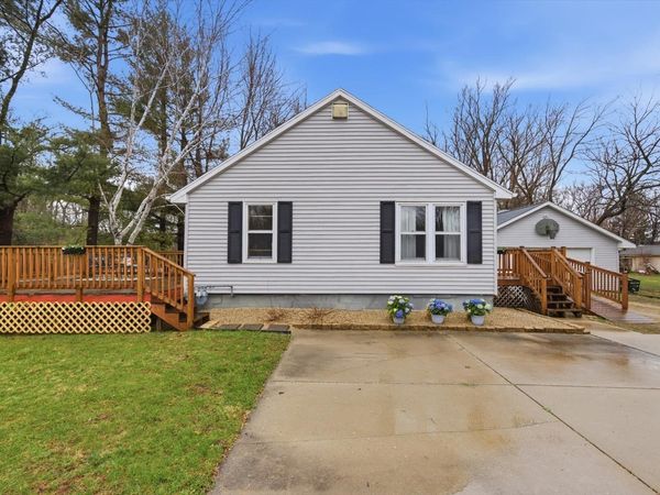 1305 E Road 1 Road, Edgerton, WI 53534