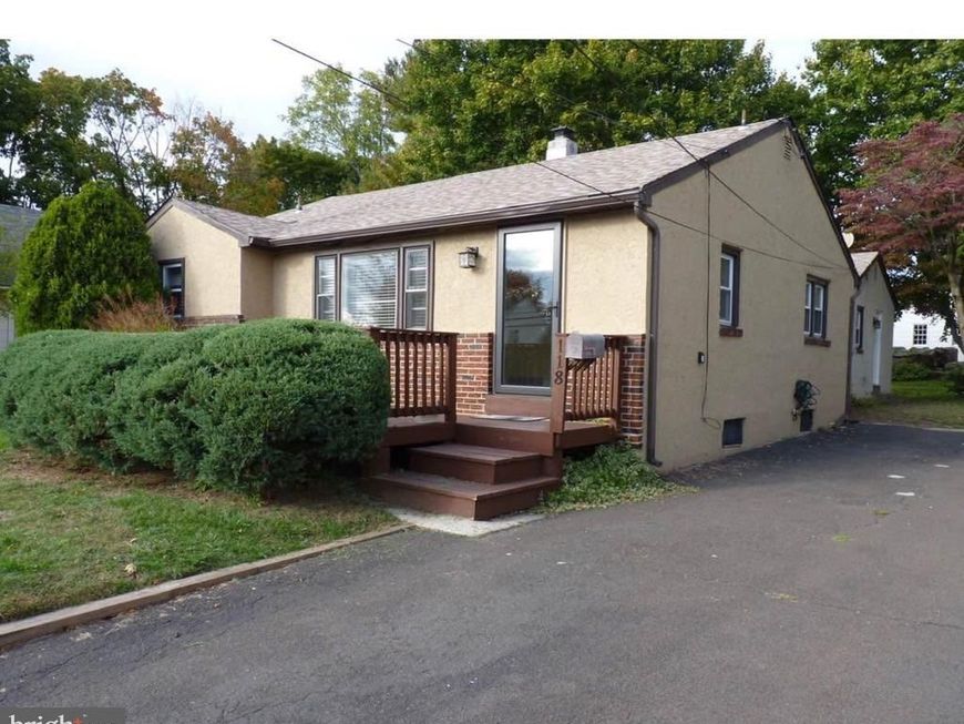 118 W Lehman Avenue, Hatboro, PA 19040 Main Photo