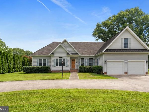 8237 HICKORY DRIVE, KING GEORGE, VA 22485