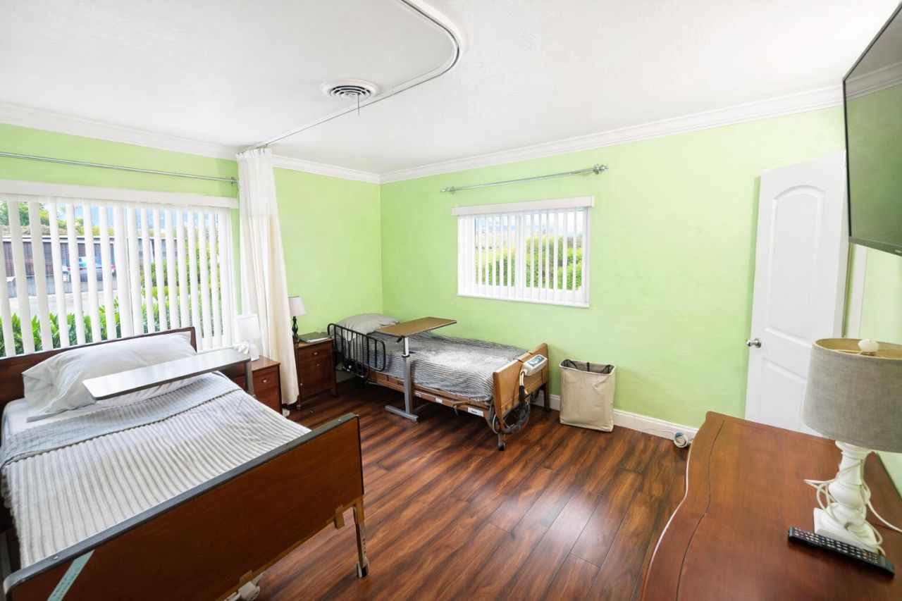 3700 NW 27th Street, Lauderdale Lakes, FL 00000 Photo