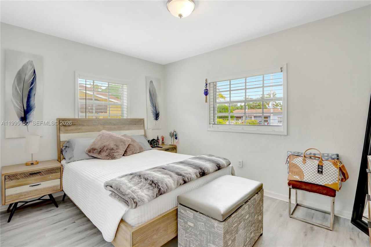 5509 SW 6th St, Miami, FL 33134 Photo