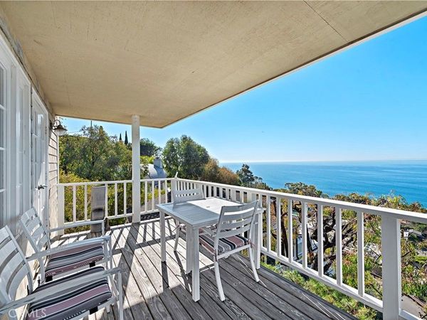 2173 Crestview Drive, Laguna Beach, CA 92651