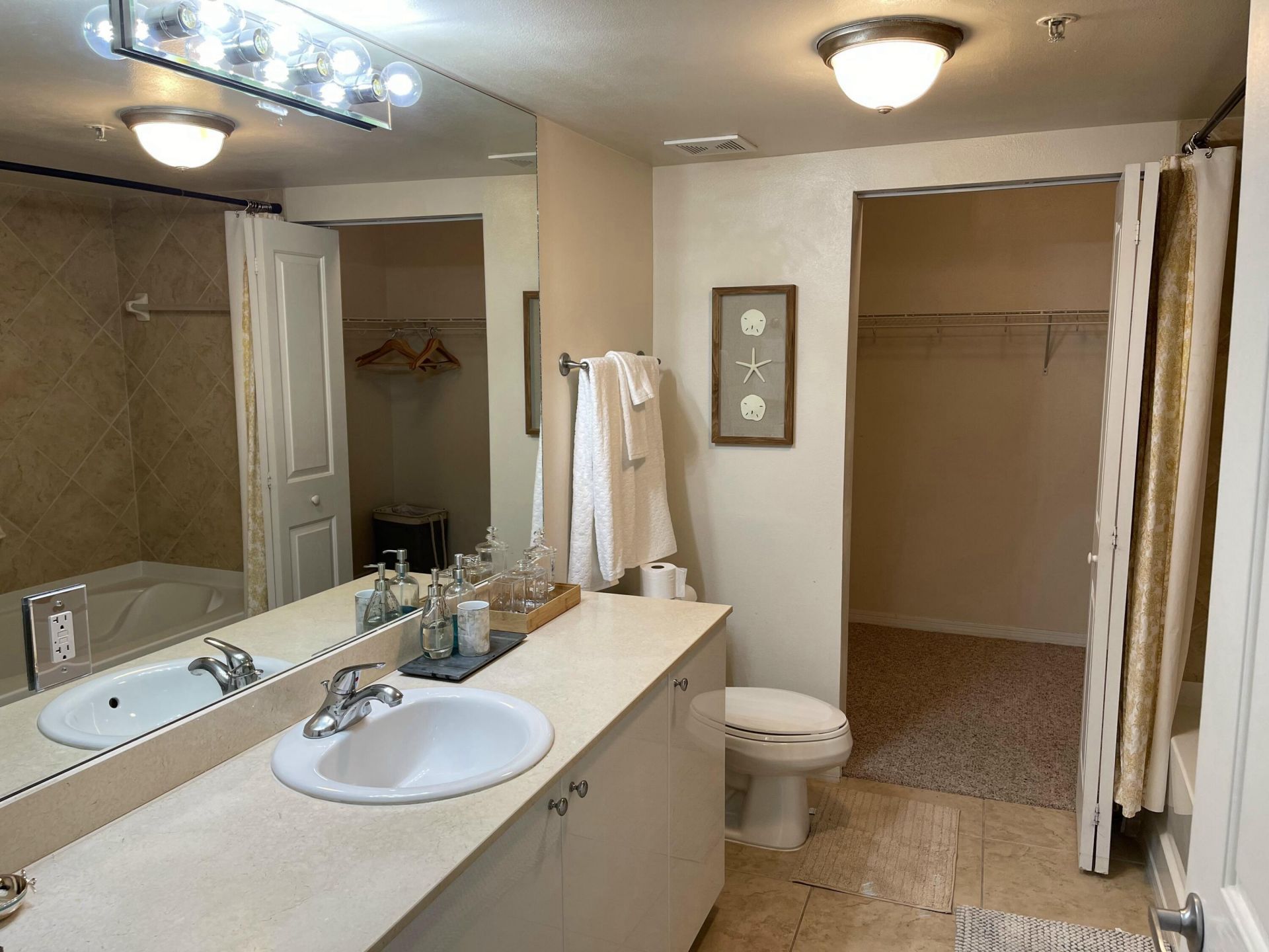 600 S Dixie Highway, Unit 534, West Palm Beach, FL 33401 Photo